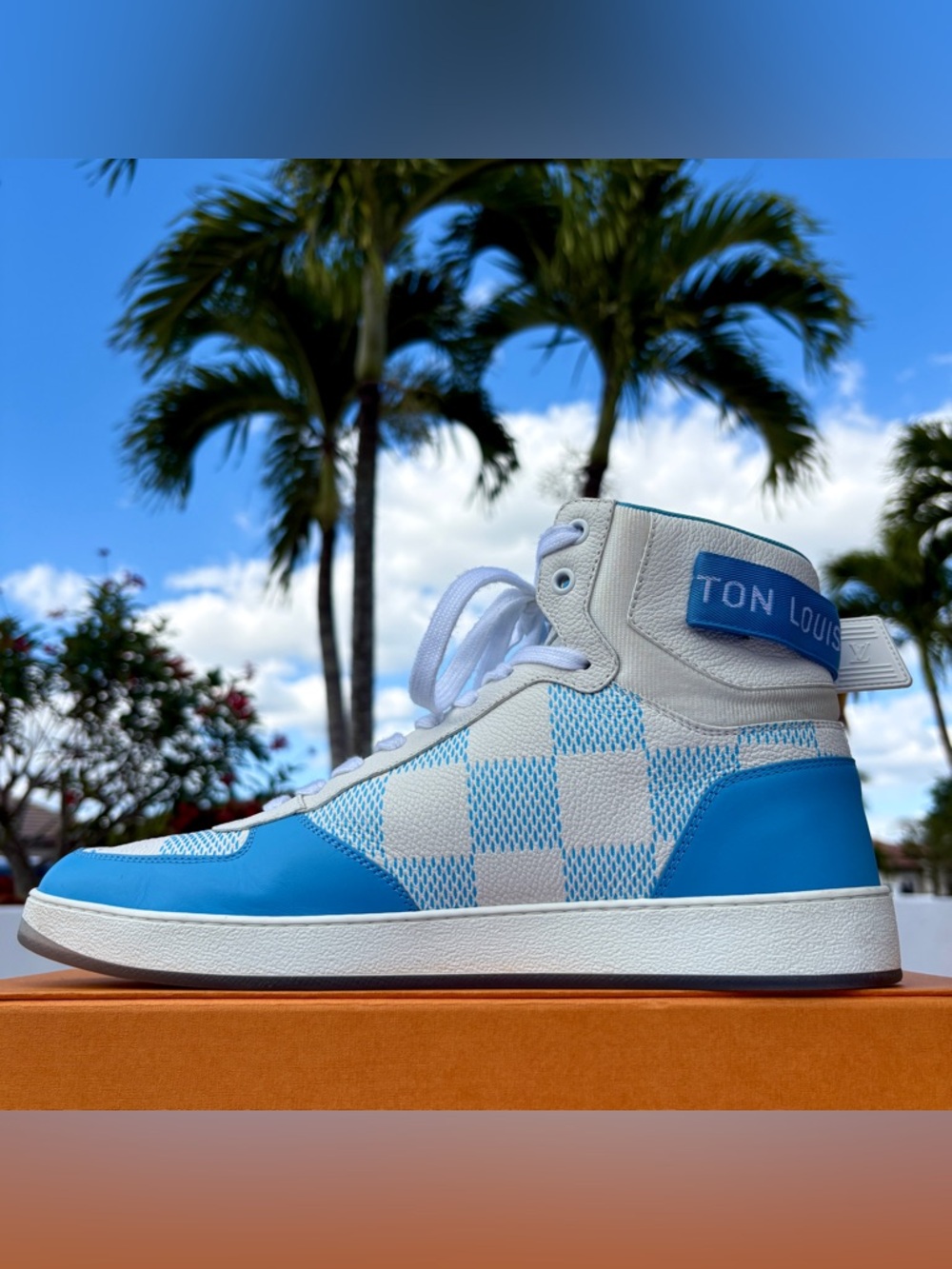 Louis Vuitton Blue Damier Sneaker Size 10 US 11 SS 22 High Top Calfskin MS0232 - Picture 9 of 17